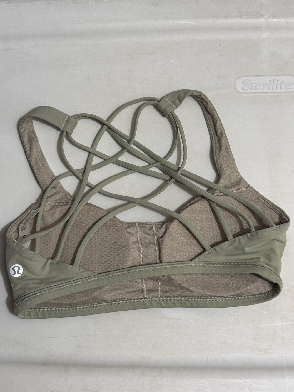 Lululemon Sage Green Strappy Back Sports Bra size 4 - Picture 2 of 4